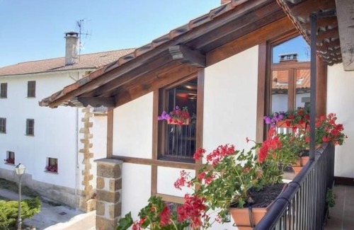 Iraizotz Cottage | Rural apartment Aptos. Etxeberría I, II and III for 4 people