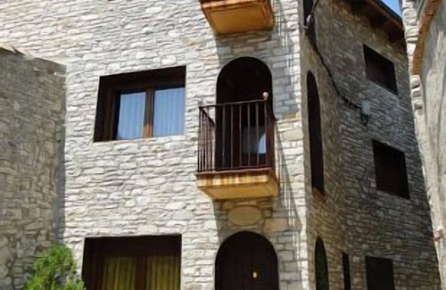 Portell Apartment | Rural apartment Cal Ventura Vell el Mirador 4 persons