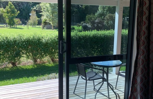 Tuamarina Villa | Rural cottage