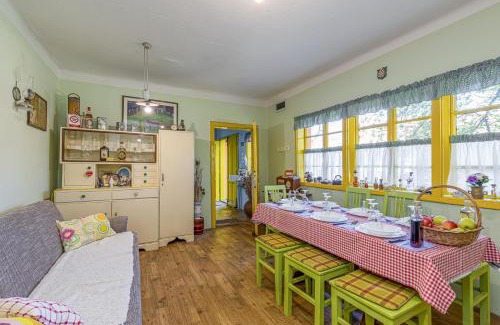 Velika House | Rural Homestead Trenkovo - Happy Rentals