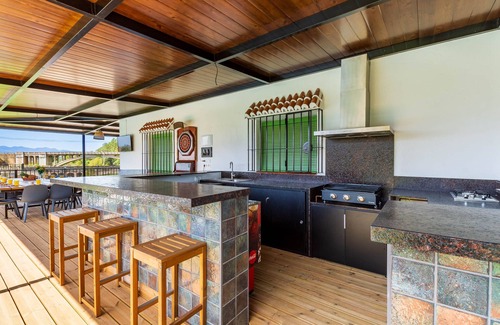 Pizarra Cottage | Rural house El Puente