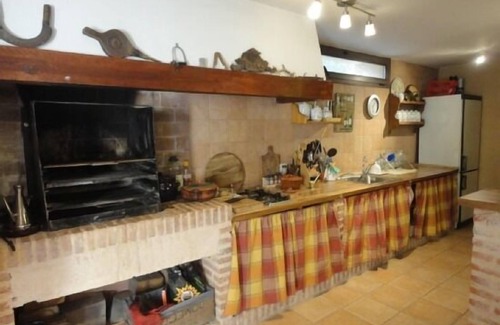 Navas de Riofrio Ski Chalet | Rural house Los Perales