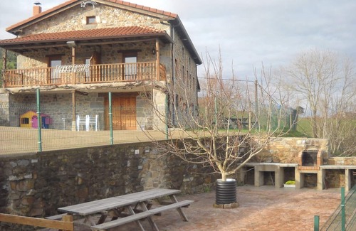 Herada Cottage | Rural House «La Barcenilla»