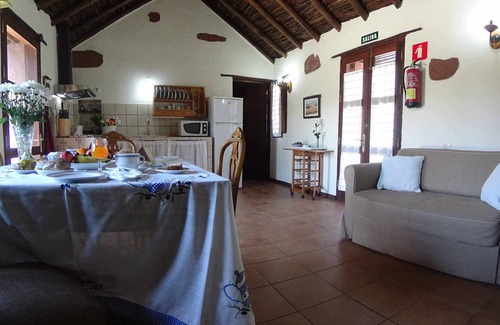 Santa Lucia House | Rural House La Fuente de la Flora