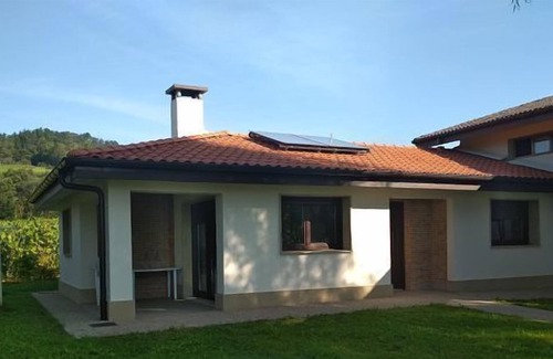 Aduna Cottage | Rural house Zabale (Ernio) in Aduna at 16Km from San Sebastian. Ideal for families.