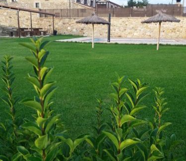 San Pelayo de Guarena House | Rural Montesa
