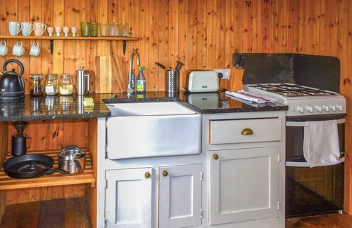 Bridport Cottage | Russet Yurt - UKC6945