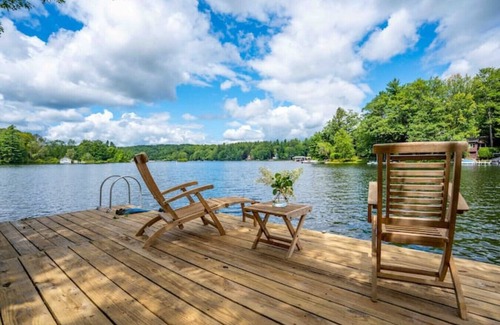 Monterey House | Rustic 3bd Lake Front Country Cottage