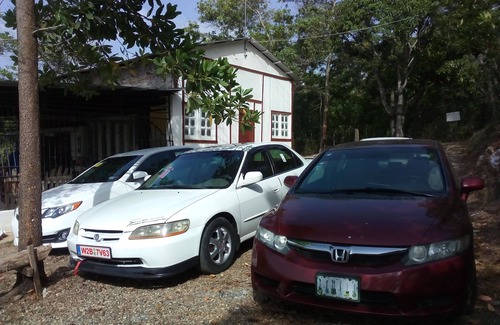 La Vega Province House | Rustic Cabin with two spacious rooms, in the forest, ideal for groups