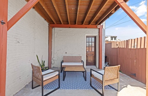 Canton House | Rustic Canton Townhouse: 2 Bed, 2 Bath with Stunning Rooftop Deck
