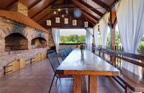 Kravarsko House | Rustic Cottage With Heated Pool, Velika Buna, Croatia