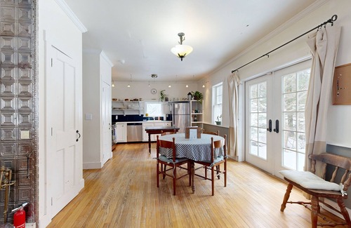 Barnard House | Rustic dog-friendly home near Woodstock & skiing with views of Barnard Brook