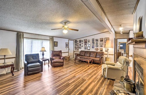 Sugar Grove House | Rustic Family Home and Acreage about 20 Mi Hocking Hills