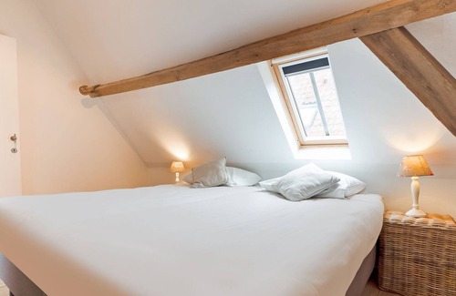 Damme Other | Rustic Farmhouse in Damme with Terrace