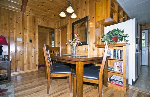 Green Mountain Falls Cabin | Rustic Historic Mountain Cabin by Pikes Peak.