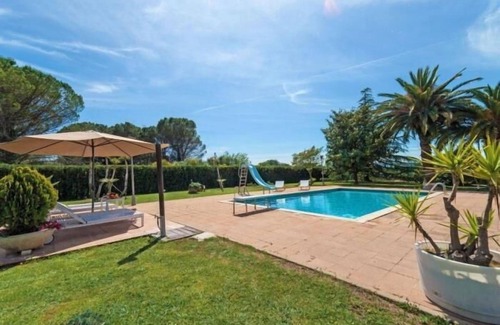 Fornells de la Selva Villa | Rustic house with pool in Girona