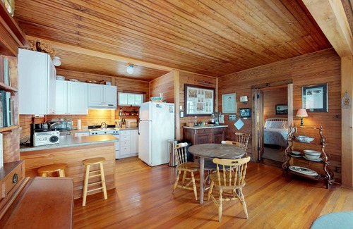 Grand Isle House | Rustic lakefront home with big porch, WiFi & easy water access