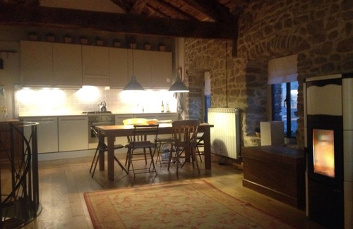Guzzano-pieve di Controne Cottage | Rustic, romantic barn in Tuscany, in perfect isolation, with spectacular views.