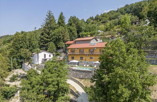 Uscio Villa | Rustic Villa Casa Aurora with pool in Genova