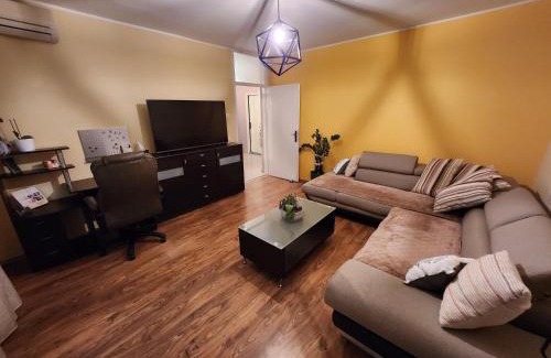 Pozega Apartment | Rustica Nocte Home apartman