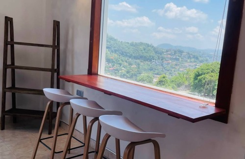 Tennekumbura Villa | Rusty Bunk villa