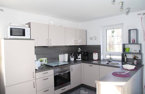 Warin House | Ruth - 85sqm vacation home for 4 people with garden and fantastic lake view