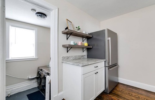 Mosby House | RVA Cottage Cozy & Spacious Near Downtown