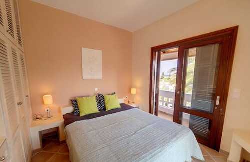 Plepi Villa | RVG 80 Luxury Villa with Pool PortoHydra