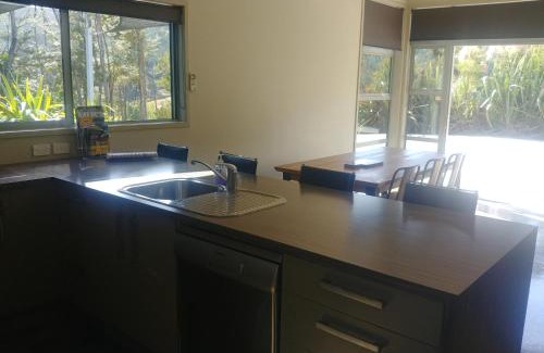 Kaiteriteri House | Ryder Ridge Holiday Home