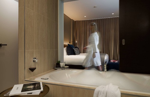 Campbelltown Hotel | Rydges Campbelltown