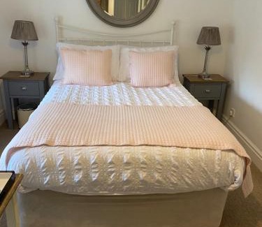 Laneshaw Bridge Bed & Breakfast | Rye Flatt Bed and Breakfast