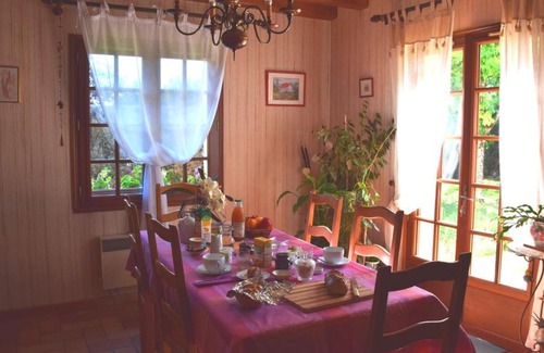 Vannes-sur-Cosson Bed & Breakfast | Séjour bucolique en Sologne avec chambres confortables dans maison accueillante - FR-1-590-359
