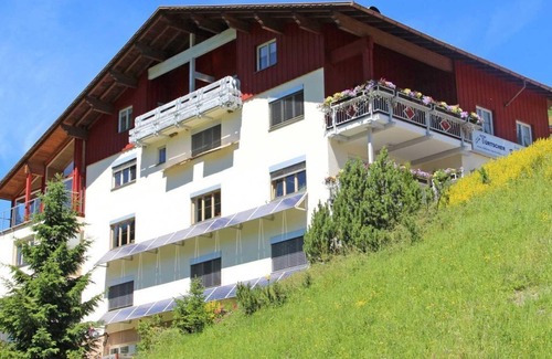 Damuels Apartment | Südblickappartement - Appartements Drei Wannen