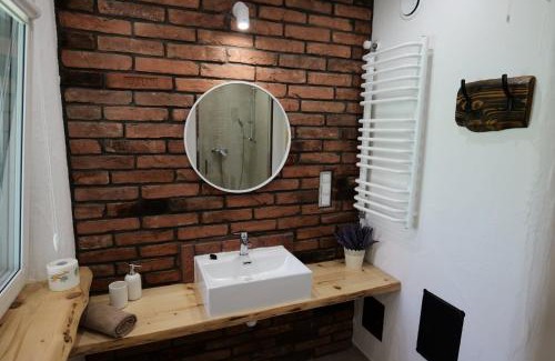 Baligrod Apartment | Słońce i Cień
