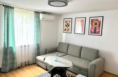 Ogrodzieniec House | Słoneczny domek