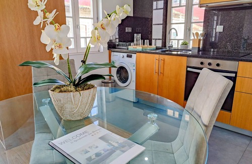 Monserrate Apartment | S. Domingos Apartment - In The City Center