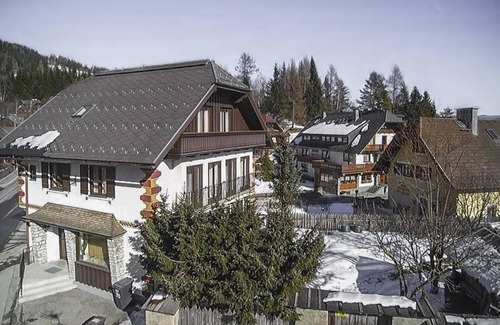 Mauterndorf House | s'Lüftenegger holiday house - holiday house/4 or more Schlafr./Shower, toilet