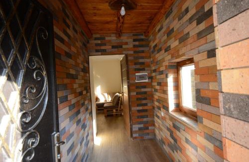 Hermon Apartment | S & M Guest House