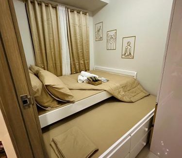Barangay 76 Apartment | S Residences Tower 3 MOA Luxe Staycation by C