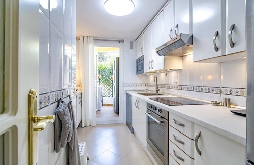Nueva Andalucia Apartment | SAA2- comfortable apartment Puerto banus