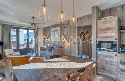 Megeve Apartment | Sabaudia Summary: Wel