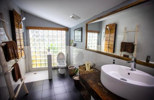 Kampot Hotel | Sabay Beach