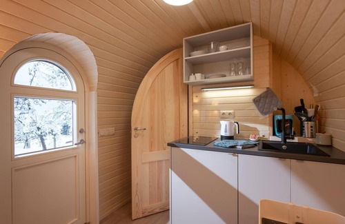Going am Wilden Kaiser Apartment | Sabindls Kaiser Lodge - mobile home, shower, toilet, 1 bedroom