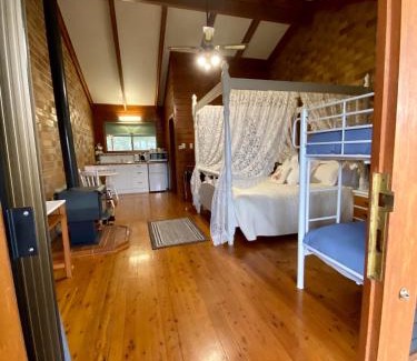 Glen Aplin House | Sabo’s On Severn
