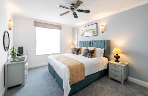 St. Helier Apartment | SACO Jersey - Merlin House