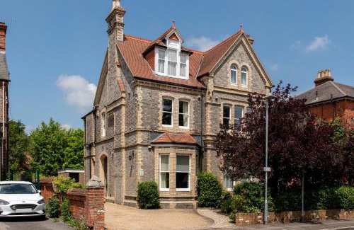 Reading Apartment | SACO Reading Castle Crescent