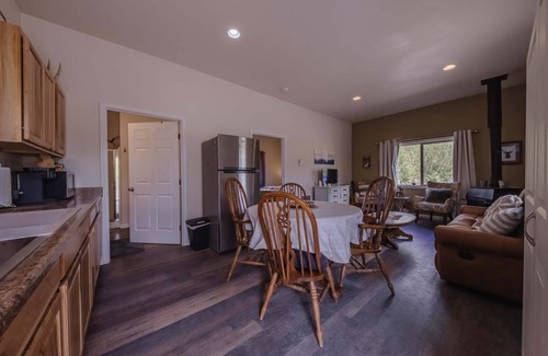 Eureka Cabin | Saddlehorn Ridge Cabin - Firepit|Fireplace|Views
