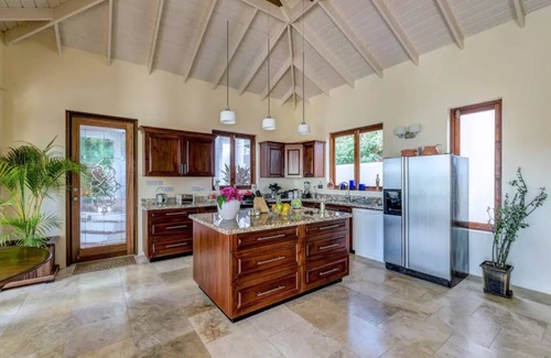 Spring Estate Villa | Sadewa Villa