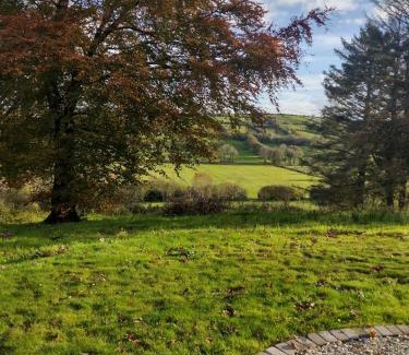 Lecemy House | Sadie’s Rose Cottage