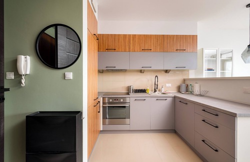 Mokotow Apartment | Sadyba Urban Quiet Studio